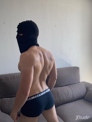Xtudr - halhenzu657: 💸 White Findom | Gay | Masked Tease
📷 Face hidden — body unforgettable
💪 Ripped & ruthless. I drain, you worship.
🔥 No ...