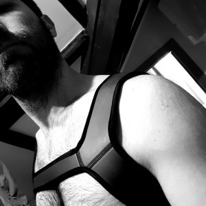 Xtudr - j_ds: What are you looking for today?
