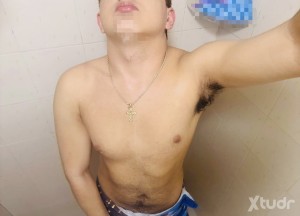 Xtudr - Diego00_: Soy colageno y me encanta cojer a los maduros 
100%act