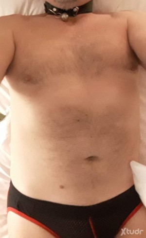 Xtudr - Kingkekor: Busco amo con sitio, preferible findes..Quiero iniciarme en fisting.