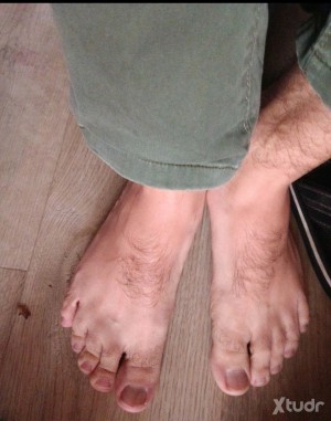 Xtudr - bne1mp8e: I'm a dominant man from Bogota. Looking for a submissive with a place who wants to be trained, as a slave and/or for fisti...