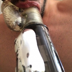 Xtudr - jovenxupon: I'm a 28-year-old young guy, dark-haired, submissive faggot, for a dominant man to give me penis in the mouth. And if yo...