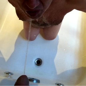 Xtudr - Cashlave: ESCLAVO VIEJO
Apropiado a principios de este año por Am-Dominador, después de estar varios años sin Amo. Mi tercer Amo par...