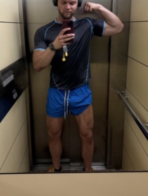 Xtudr - CAPRICHOSO18: It gets me hard that you worry about my well-being.