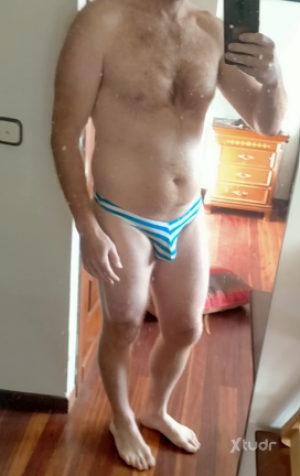 Xtudr - BrunoGomez: Sumiso, amante del bondage, de la ropa interior y del cuero. No me interesa el sexo. Solo fantasías y jugueteo morboso d...