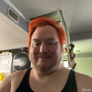 Xtudr - Lilbigman: Big nerd here. Very kink friendly. If it gets to that stage I am a sub bottom for sure. Open to many things. Just ask