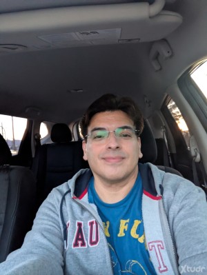 Xtudr - Joetx: Good looking guy, prof. with a kink. Luv ass so much.