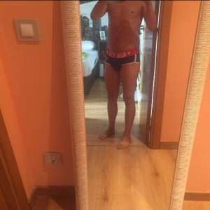 Xtudr - Jovenxactvsdominantes: I'm looking for dominant tops for double anal. I have space.
