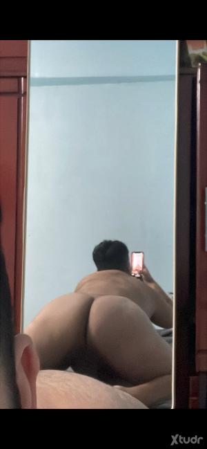 Xtudr - Sluttyboy22: Submissive man in chastity, I simply enjoy being used, being utilized.