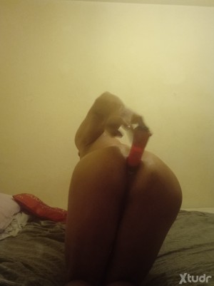 Xtudr - Obedientes: Busco amo para que me comparta y me utilize