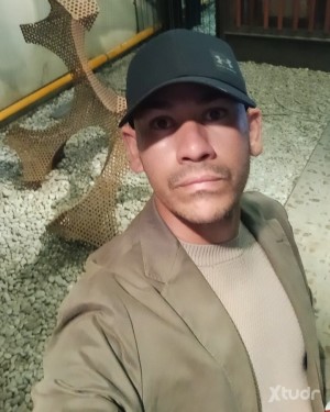 Xtudr - buenrollo_morbo: Born in Brazil, I'm a very horny guy 🇧🇷😋❤️🔥👅, I love to flirt and get dirty 👅💦🔥, I'm looking for friendship, a boyf...