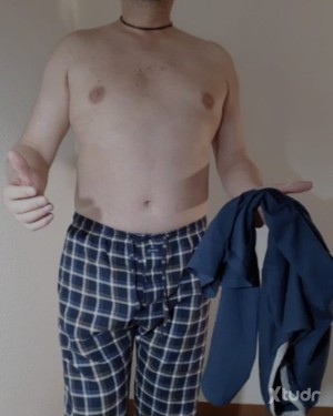 Xtudr - Semper: Hombre bisexual, casado, swich, versatil más activo. Me encanta el sexo en grupo, los juegos y el semen.