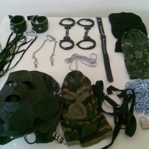 Xtudr - socksneakers: De paso, ready to play. 
No ciber please, internet es muy grande para hacerse una paja.