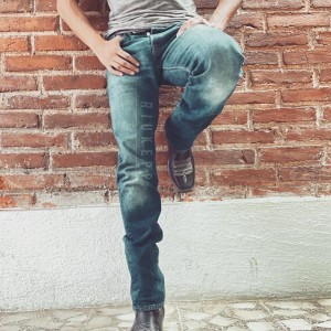 Xtudr - Riuk: Arrogant Mexican looking for inferior faggots who enjoy degrading themselves, humiliating themselves, and serving an ALPHA.
ht...