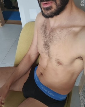 Xtudr - Sam_Sub: I am sub looking for Dom or Master.
Para someterme a mi Amo, es esencial ver su rostro.
No pago ni cobro. ¡No me interesa e...