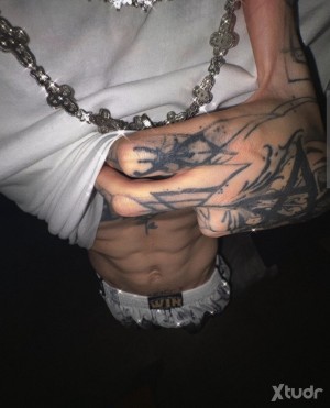 Xtudr - zeu_sum: NOVEDAD EN MADRID AMO CASH/FINDOM 
LO UNICO QUE ME PONE DE TI ES TU DINERO
VERS MÁS PASIVO, SOLO FOLLO A PELO (tomo PrEP)
M...