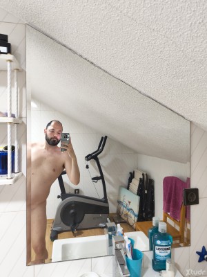 Xtudr - Alejandrosumiso: Hola! Busco de un buen amo, serás tú? 😋 Ante todo una buena conversación marcando límites y respeto; soy bastante a...