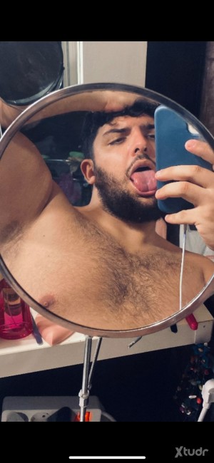 Xtudr - JOVENAMO27: The best of both worlds - NO ESCORTS
There is domestic slave, sexual, financial, and personal slave you can be several a...