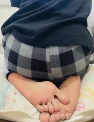 Xtudr - mattii: Tengo un culito grande y me gustaría que me lo rompieran bien rico en 2, estoy apretadito y soy virgen (cumplo cualquier fet...