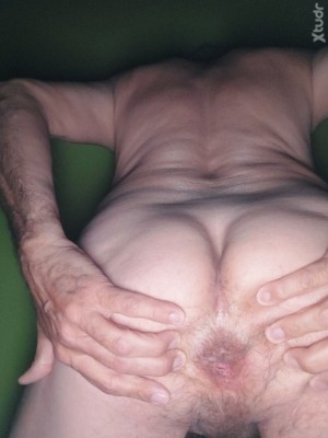 Xtudr - Abremeen2: Busco macho al que pertenecer para ser usado, prestado alquilado, vendido. 
Si me quieres depilado solo lo tienes que dec...