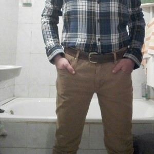 Xtudr - sumisorelacionfija: Submissive with little experience looking for a Dominant man for a possible fixed 24/7 relationship.