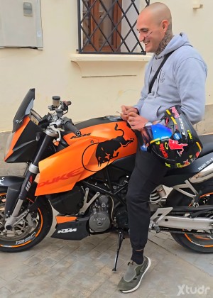 Xtudr - BossBull_MASTER: De Vuelta Por XTUDR...
Antiguo MachoBOSS👈
EL PRIMER AMO #HETEROSEXUAL En España allá por el 2011👈
✅️hunqz.com/escor...
