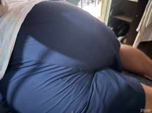 Xtudr - Kennethhh: Pues lo q se de jaja, me
gustan altos y motociclistas oh jugadores o bailarines, pero igual jaja siempre abierto a todo, ...