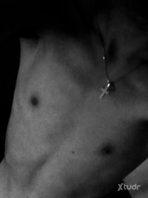 Xtudr - Babyxle: ¿está mal si digo que me gusta que me traten como a un juguetito sexual?