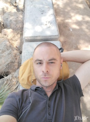 Xtudr - SumMamon:  gay sumiso y mamon busca macho dominante. Mi especialidad es mamar. Me mola que te tumbes y arrodillarme a comértela. Me ...