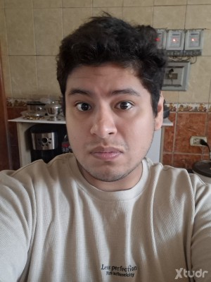 Xtudr - KenMCa: Hola, Soy un chico de 26 años me gusta el bdsm, juego de roles, momificacion, electro, cosquillas, uso de mordazas, capuchas...