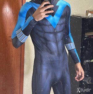 Xtudr - rmn_jzr: yo latino, sumiso, versátil, busco amo dominante