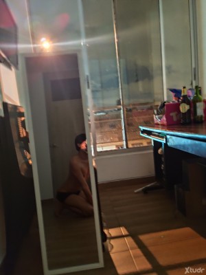 Xtudr - Sumiso18-0: Sumiso joven iniciando, busco amo que complacer y satisfacer, estar a sus pies ordenes y deseos