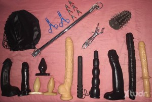Xtudr - JosyelFF: Dispongo de mazmorra totalmente equipada (es la de LEAT al cual se la alquilo para mis sesiones).Estoy en el Sur de Madrid...