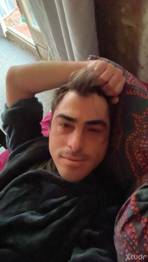 Xtudr - Live_god: Perverted boy, open-minded, submissive and obedient. I'm looking for active macho tops, no extremes or chemsex. https://da...