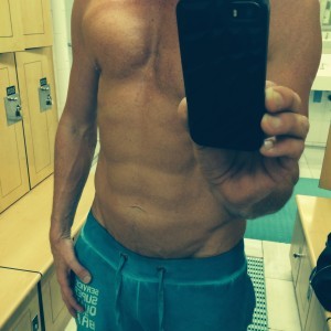 Xtudr - Machocho: Me encanta someter mi culo, boca y cuerpo y ponerlos a la voluntad de uno o más machos  ….y para lo que apetezca sin límit...