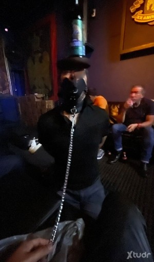 Xtudr - esclavogdl: I want to be a servant and be able to clean your shoes.