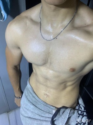 Xtudr - TuAmo🇲🇦🇲🇦: Moroccan young guy very pig looking for some subnormal to dominate