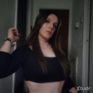 Xtudr - NataliacrossdresserXamoMaduro: Busco amo maduro. 
Soy chico me visto de nena en la intimidad . 
No tengo pluma .
Me encanta vestirme...