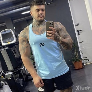 Xtudr - MachoXXL: Soy 100% activo pollon 23cm macho dominante
Paso más fotos o videos por WhatsApp 