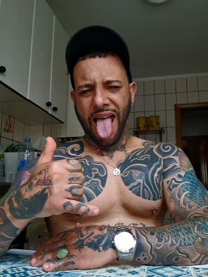 Xtudr - HARD-OVI: MORBO Y ACCION.