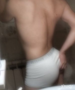 Xtudr - sumisocerdo: Busco un amo dominante bien cerdo y guarro que me haga de todo y todas las guarradas que quiera
