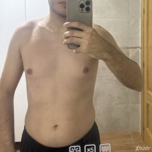 Xtudr - sumisaalm: Pasiva sumisa buscando una relación estable con un hombre dominante, posesivo y controlador. 
Quiero algo para toda la vi...