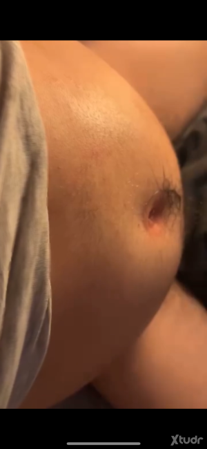 Xtudr - BarrigaRedonda: Chico guapo joven,vicioso y discreto.Me encanta el mundo Barrigas,en general me ponen los fetiches, estoy abierto a ...