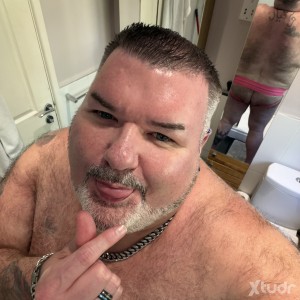 Xtudr - Twinkhunter81: Oso grande para chicos más jóvenes