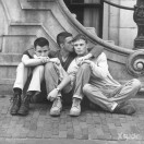 Xtudr - Threin: We (2) are looking ...