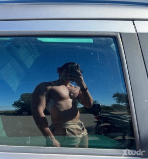 Xtudr - PablsDom: Amo dominante y cabrón en busca de sumiso obediente al que entrenar y controlar.