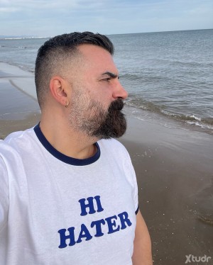 Xtudr - SumisoSub: FF, juego de roles, sumiso. 
Meos, lapos, humillación verbal, sexo cañero, olores…
No busco bondage y nada de dolor, para...