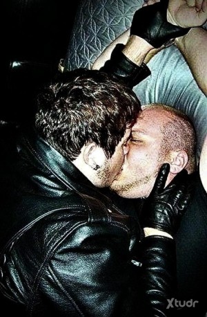 Xtudr - FETISHMAN: Kink with good vibes... let's make our BDSM fantasies a reality?