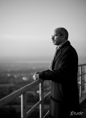 Xtudr - Cancer77: Busco un hombre sumiso real. Natural, preferiblemente poco velludo o cuidado (no excluyente), pasivo o versátil, de mi eda...