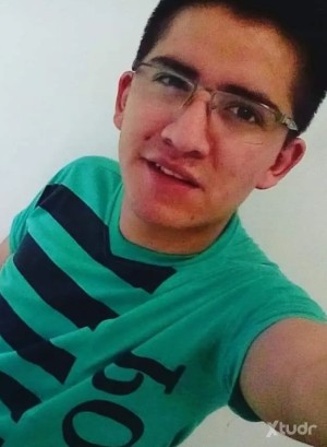Xtudr - o3y6v19h: Sumiso dispuesto adodrarte y atenderte en todos tus caprichos mi vida la entregaré a cumplir tus deseos.